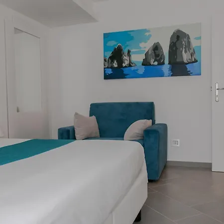 Tasso & Hotel 3*
