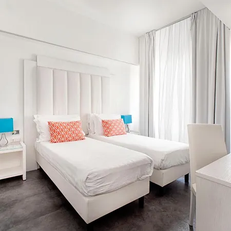 Tasso & Hotel 3*