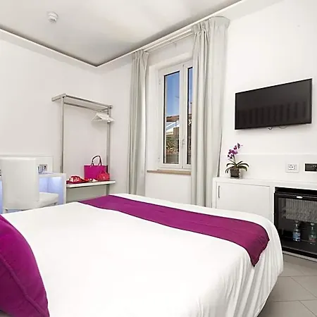 Tasso & Sorrent