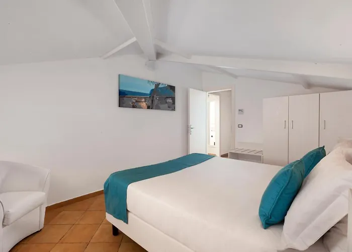 Szálloda Tasso & 3*