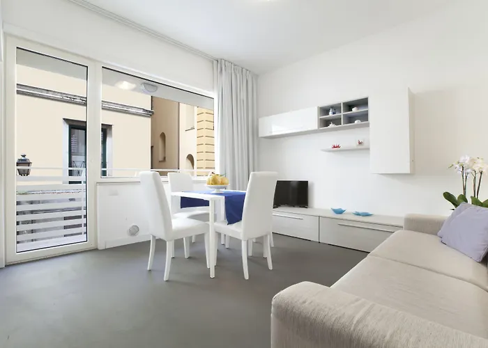 Tasso & Szálloda 3*